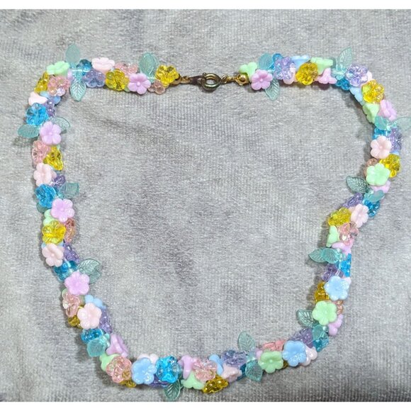 Vintage 60s Pastel Floral Beaded Necklace - Picture 6 of 6